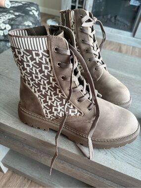 DKNY Taupe Knit-Detail Lace-Up Combat Boots